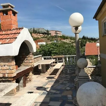 Apartment Perkovic *